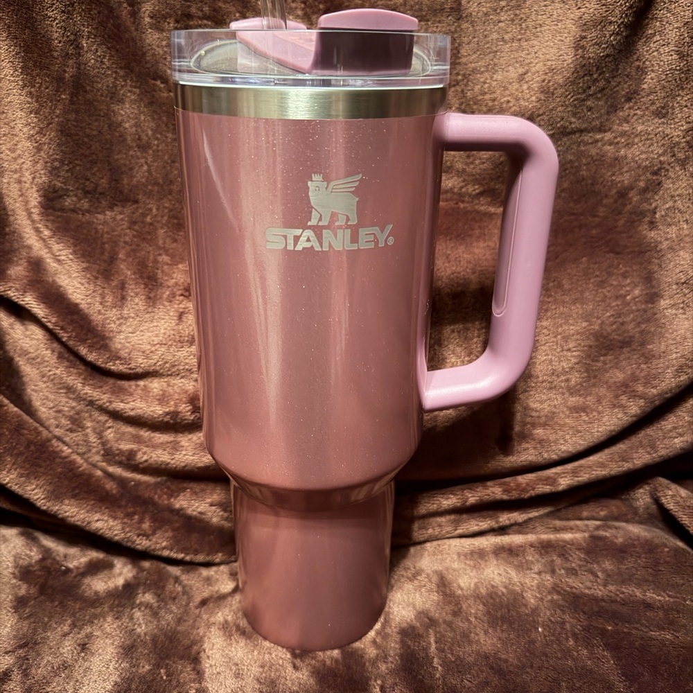 Mauve Shimmer 40oz Stanley Tumbler with Handle